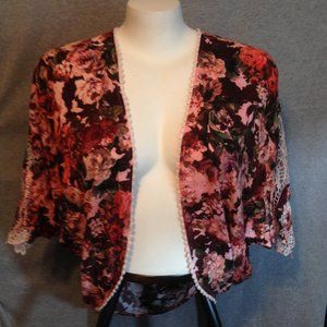 Boho floral shrug by YaYa Club Clothing Co. size Large